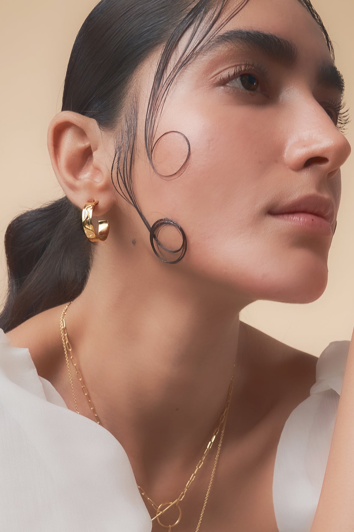 Alessio Hoop Earrings