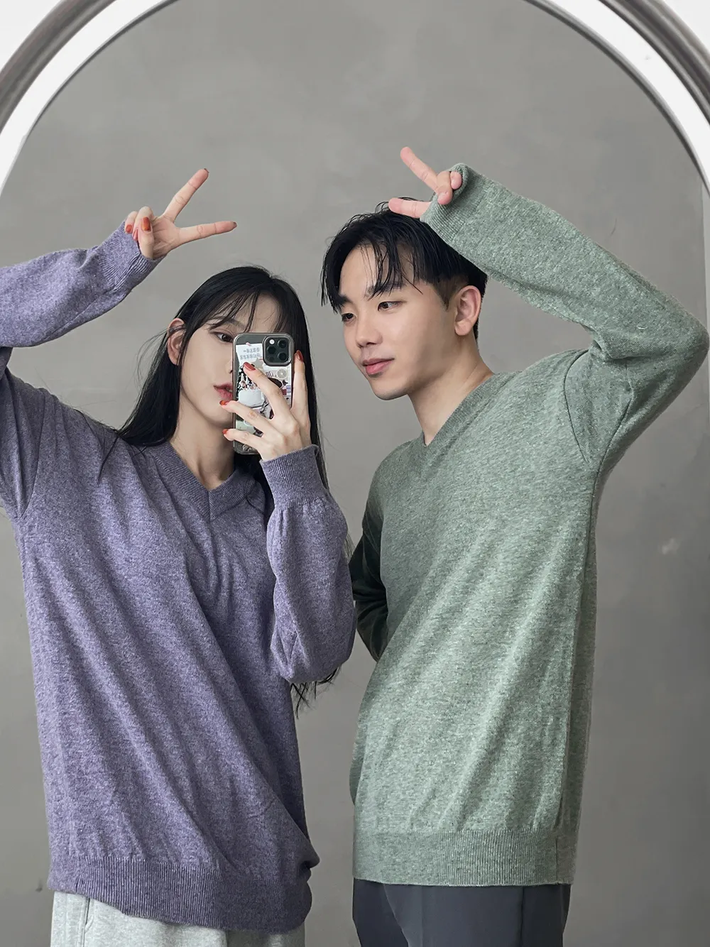 ASCLO  |Unisex Street Style V-Neck Long Sleeves Plain Oversized