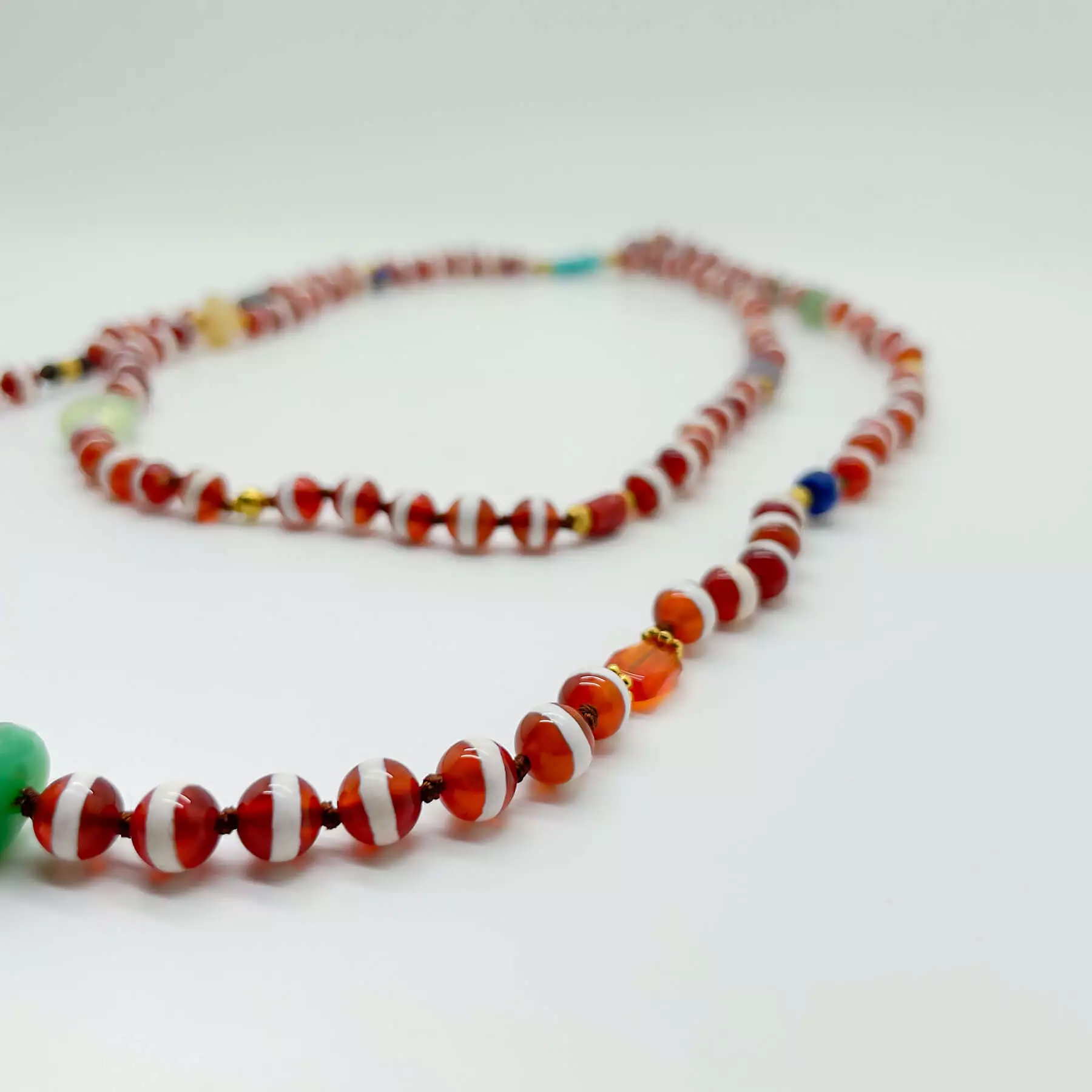 BROWN AGATE STRIPE NECKLACE