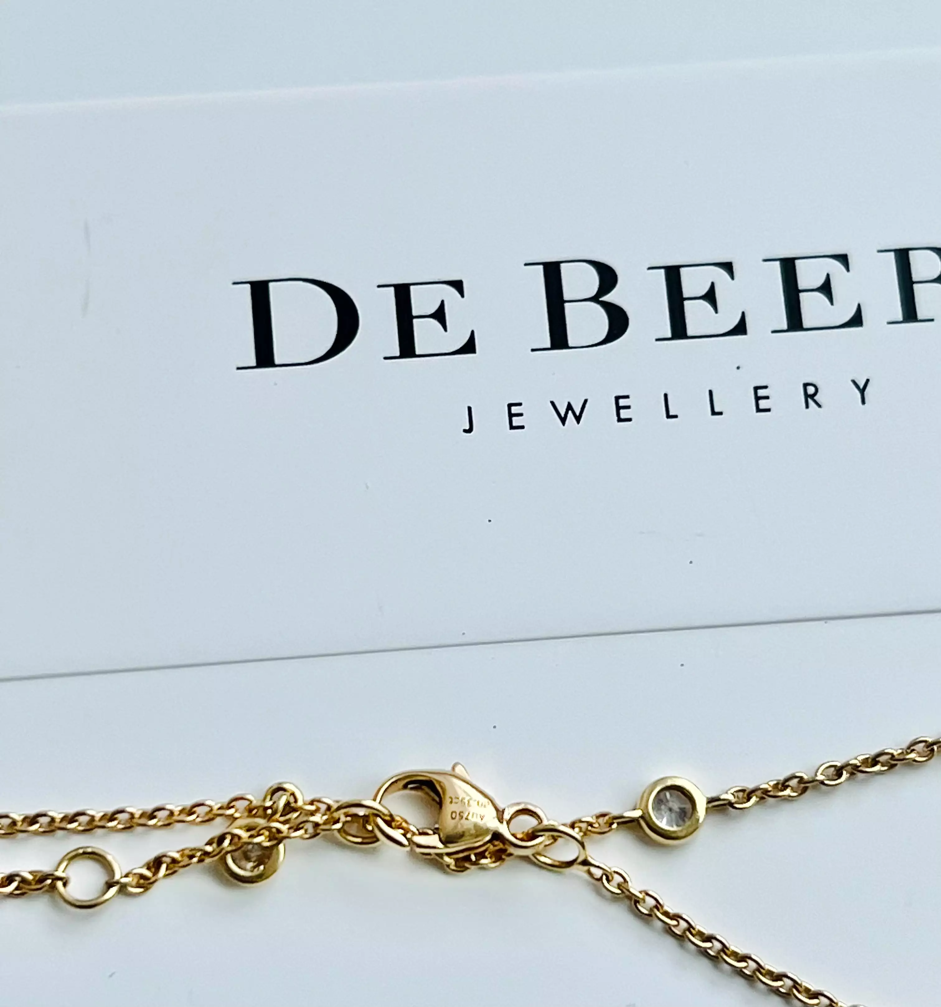 De Beers Clea 5 Diamond bracelet