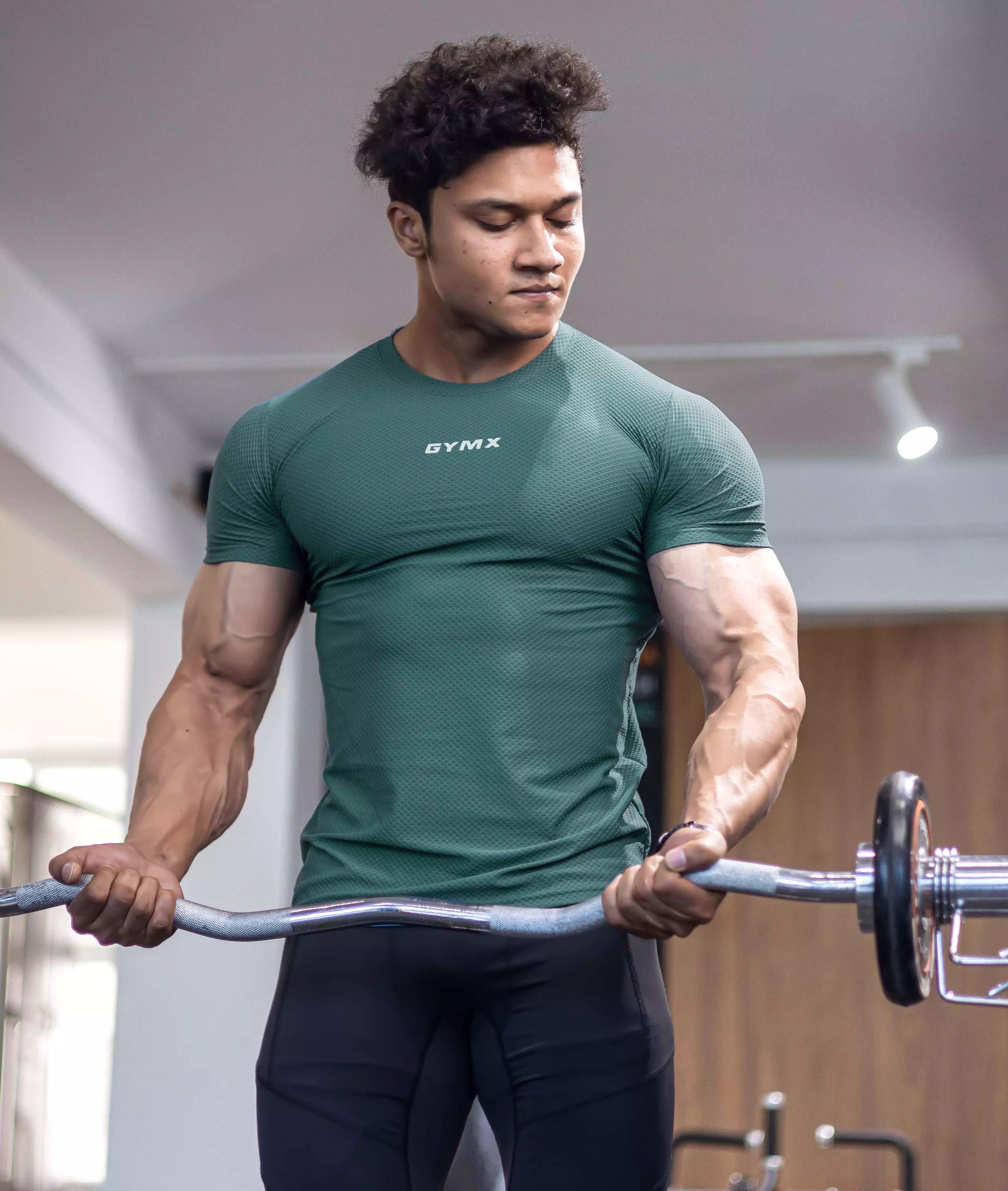 Diamond Cut GymX Tee: Reptile Green