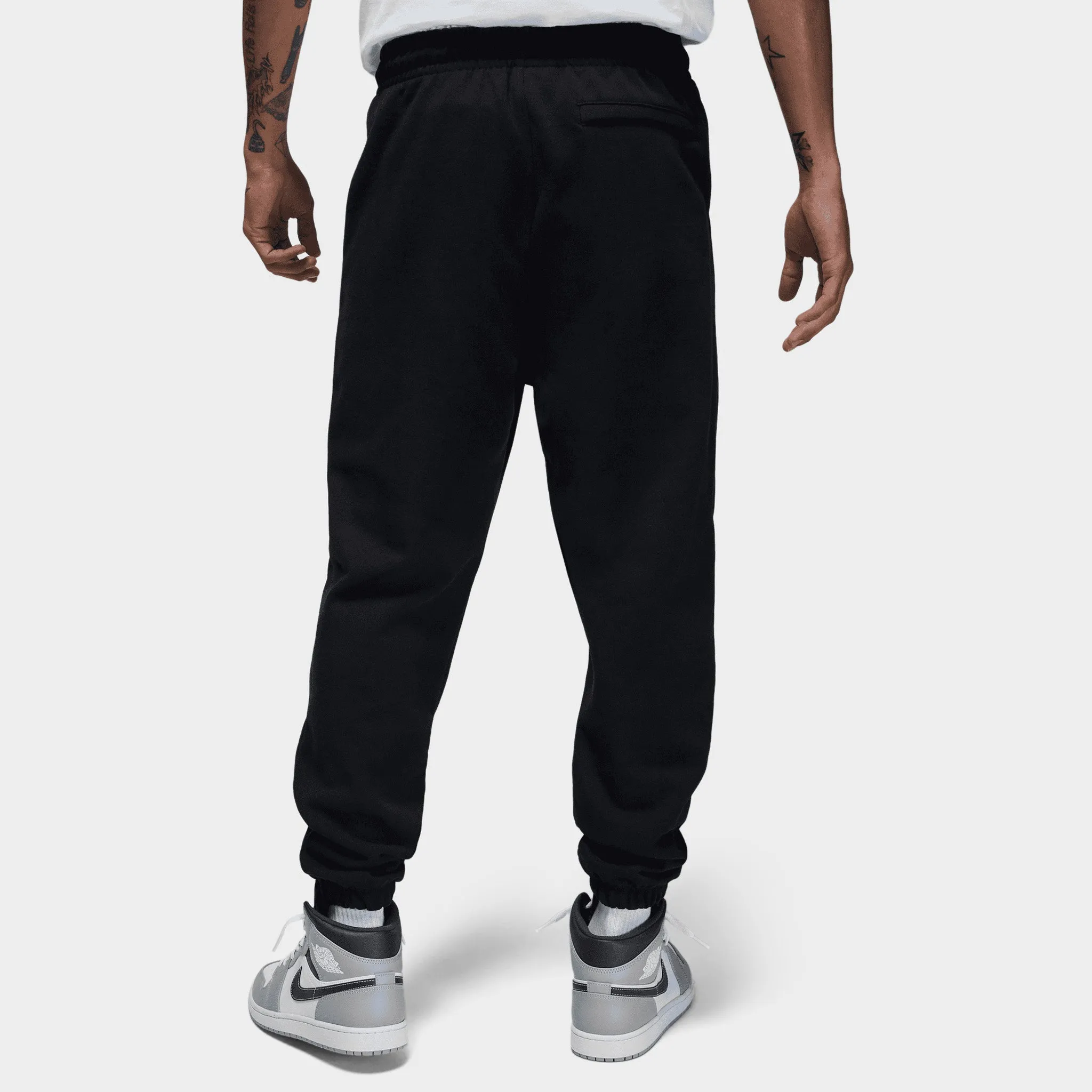 Jordan Essentials Fleece Pants Black / Sail