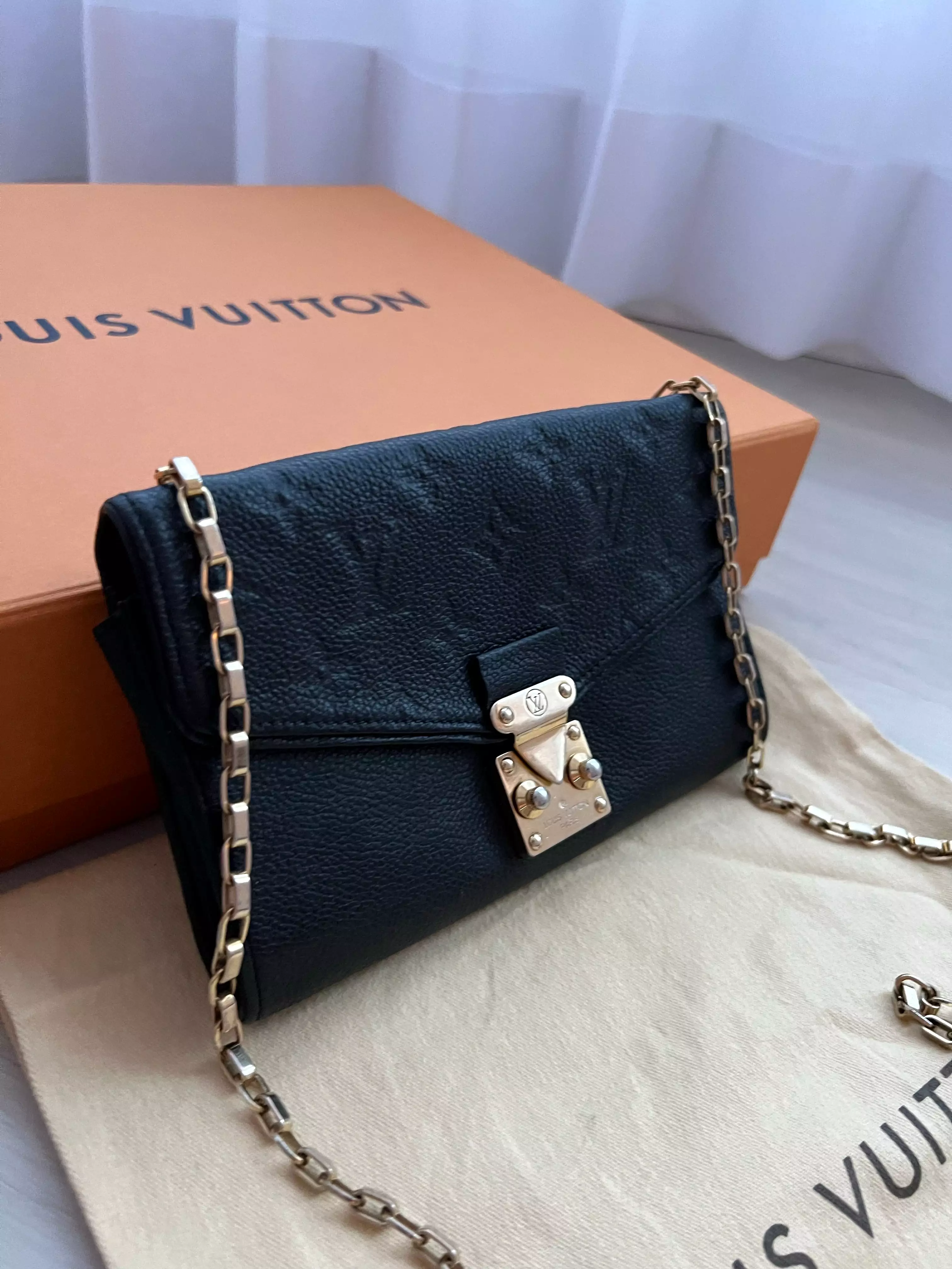 Louis Vuitton Pochette st Germain bag