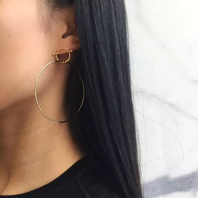 Swing Earring, Gold